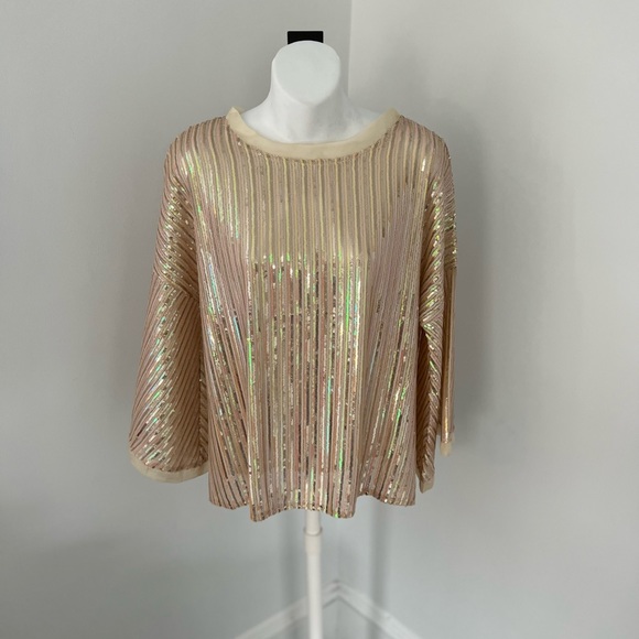 Ontwelfth NWT Sequined Top - Picture 3 of 7